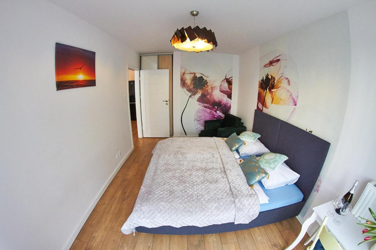 Apartamentyprzymorzu Baltycki Z Miejscem Postojowym I Ogrodkiem Колобжег Екстер'єр фото