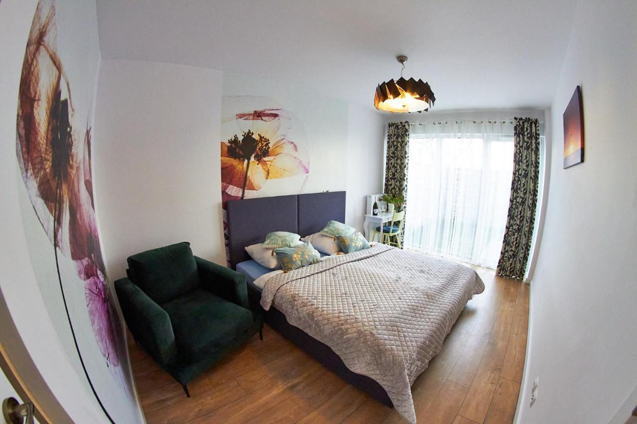 Apartamentyprzymorzu Baltycki Z Miejscem Postojowym I Ogrodkiem Колобжег Екстер'єр фото